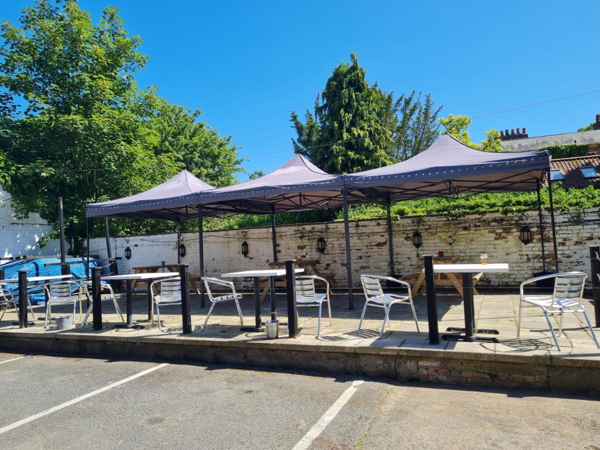 The Saddle Inn 约克 外观 照片